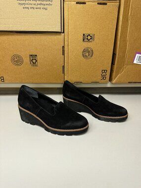 Vionic Willa Wedge - black - size 9.5
